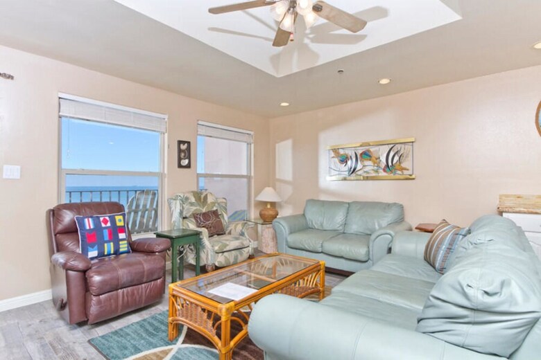 Inverness Condominium Penthouse 1102