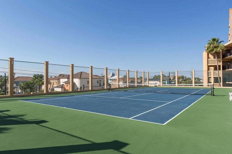 Suntide II Condominium 206