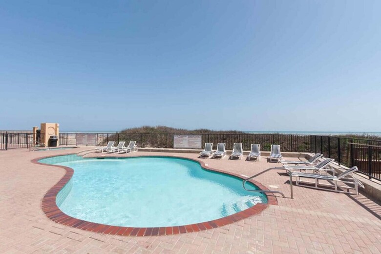 Suntide II Condominium 206