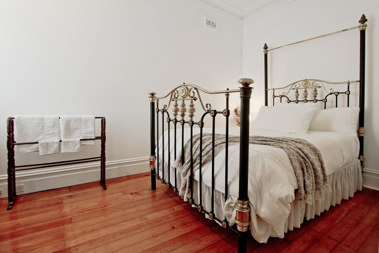 Incredible Views From Adjoining Balmain Homes