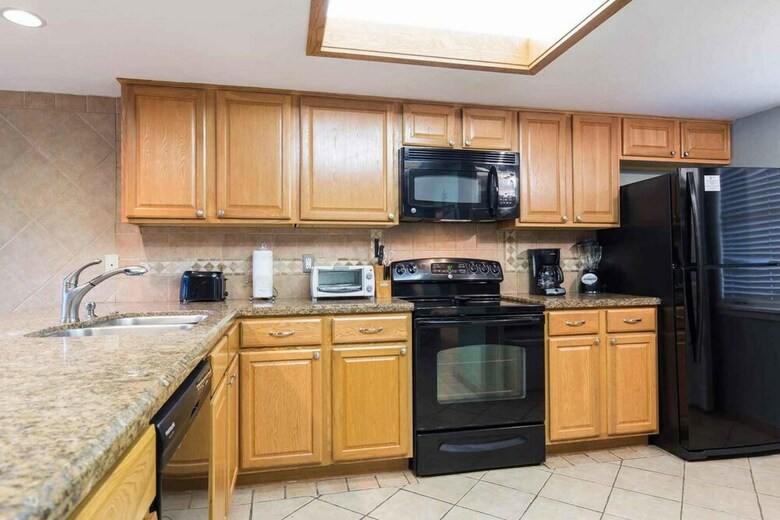 Suntide II Condominiums