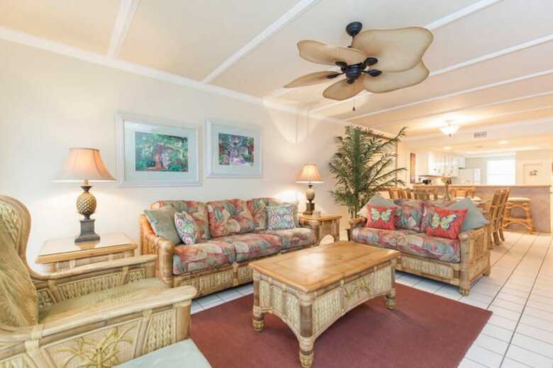 Suntide II Condominiums
