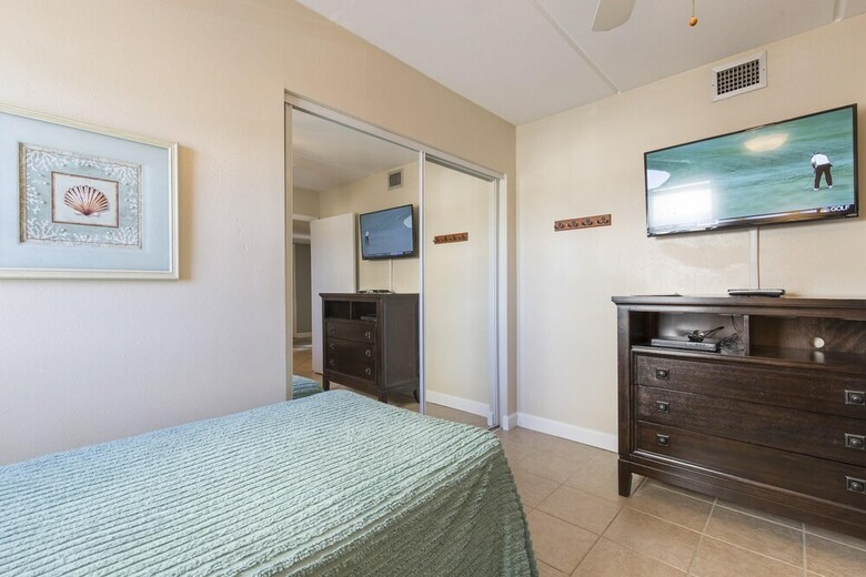 Suntide II Condominiums