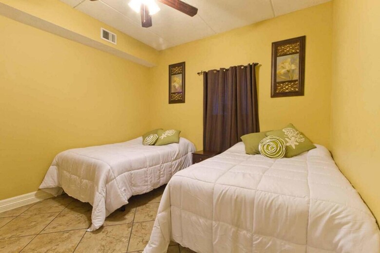 Dunes Condominium 105