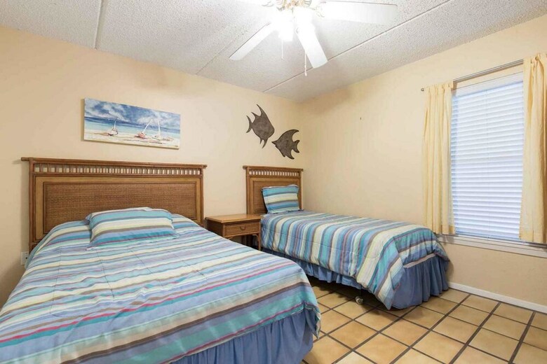 Beach View Condominium 306