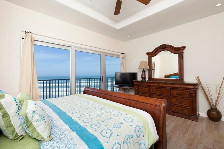 Aquarius Condominium