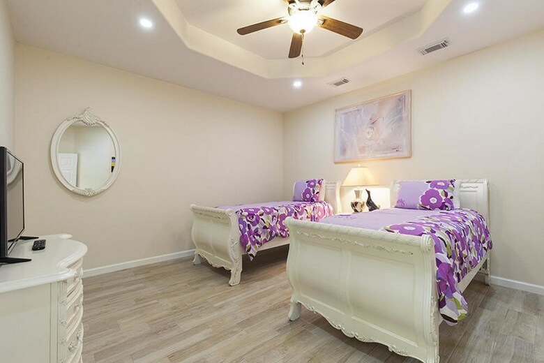 Aquarius Condominium