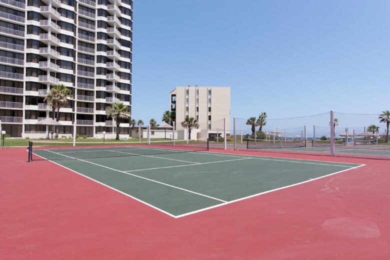 Saida Royale Condominium 9068