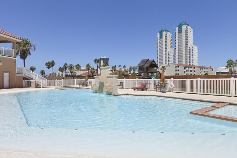Ocean Vista 902