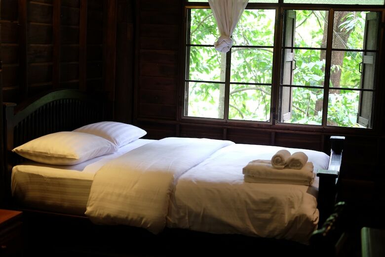 Hotel Baan Suphanbhum - Teddu Inn Maekampong