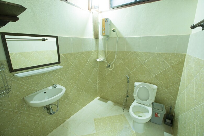 Hotel Baan Suphanbhum - Teddu Inn Maekampong