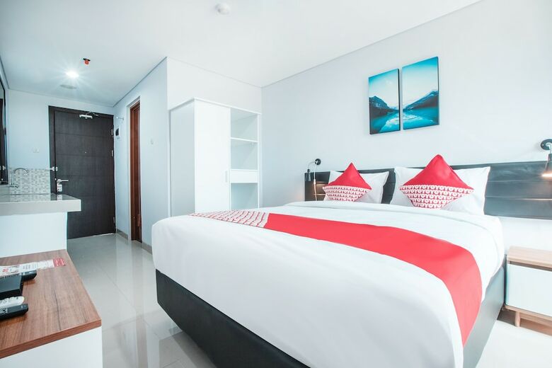 Hotel Oyo 258 Flagship The Enviro Cikarang