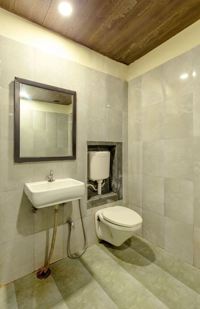 Hotel Banjara Mount Abu