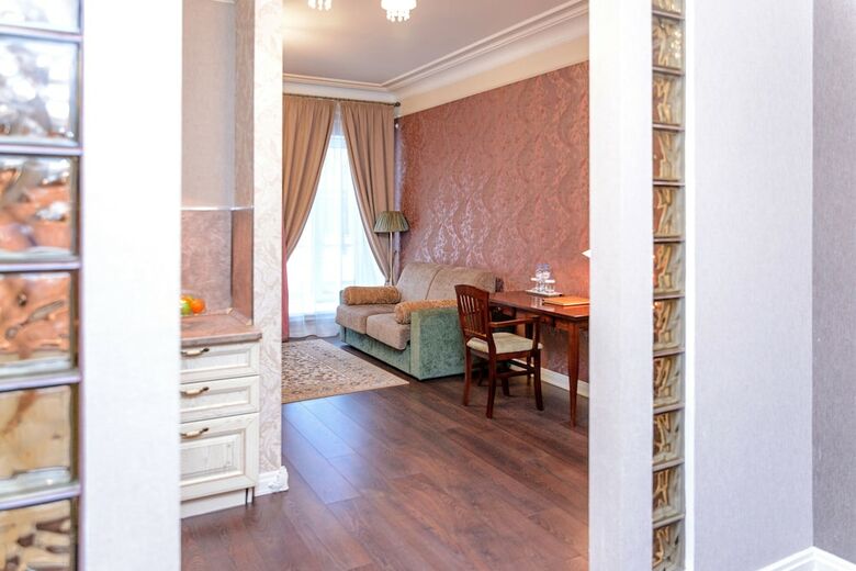 Petr Hotel