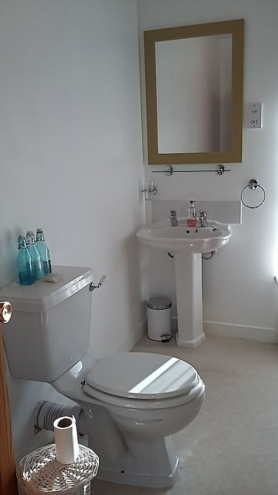 Bed & Breakfast Basset Cottage