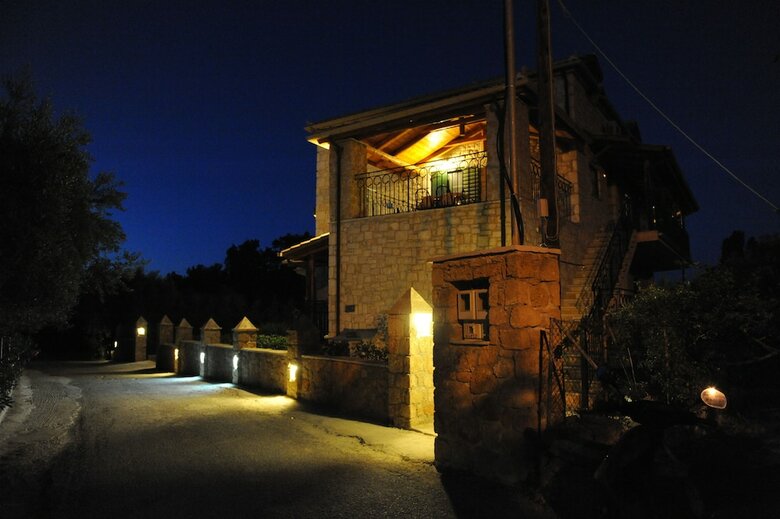 Apartamentos Ammos Villas