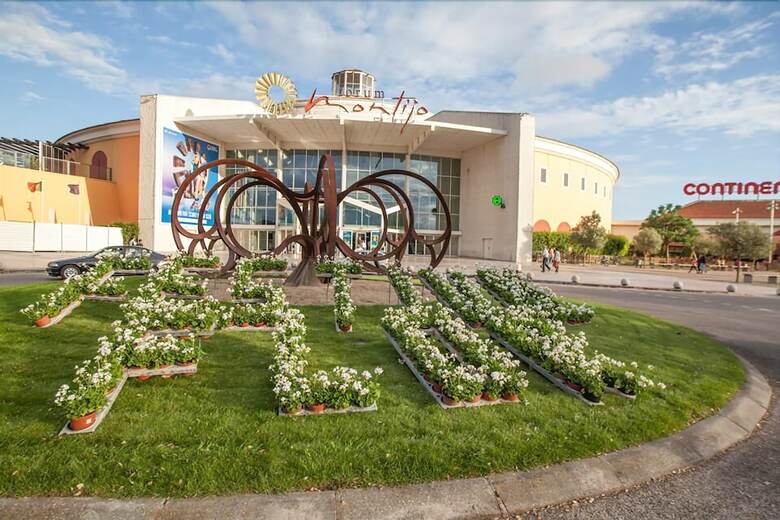 Hotel Eleon