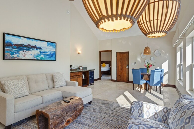 Sirenian Bay Resort & Villas