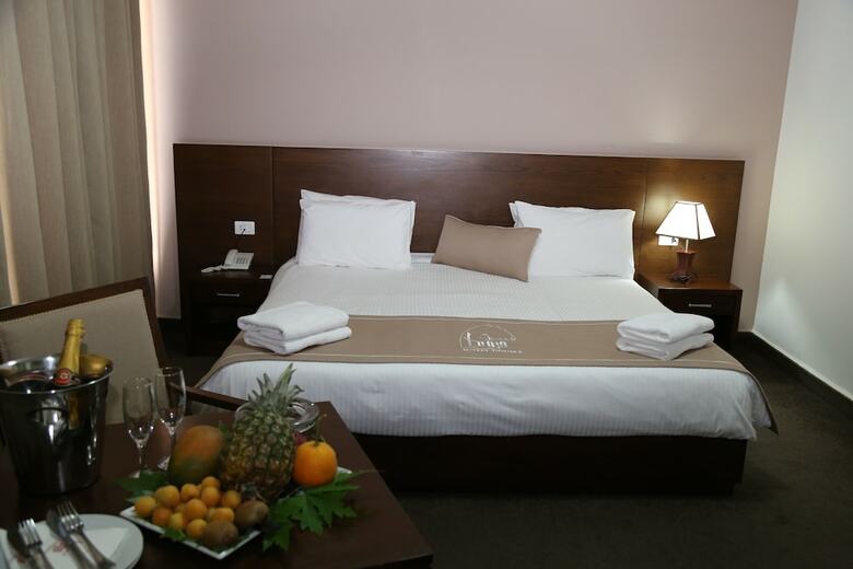 Douma Hotel