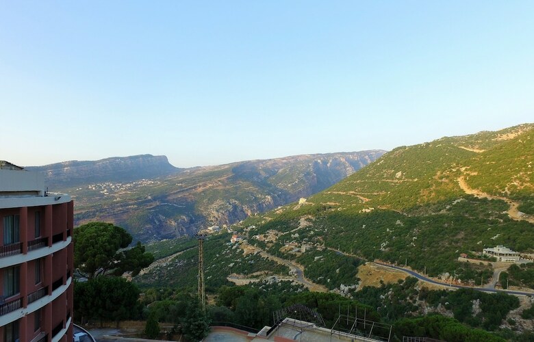Douma Hotel