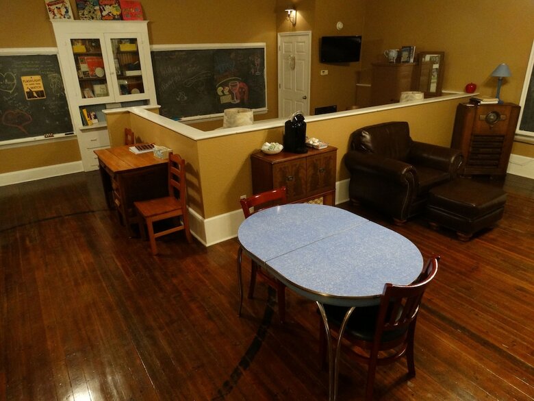 Bed & Breakfast Davie School Inn