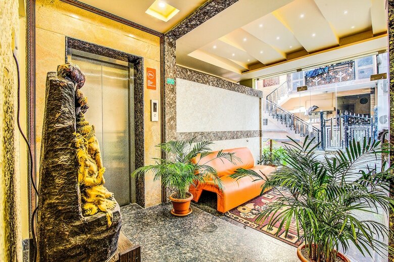 Fabhotel Vipra Enclave