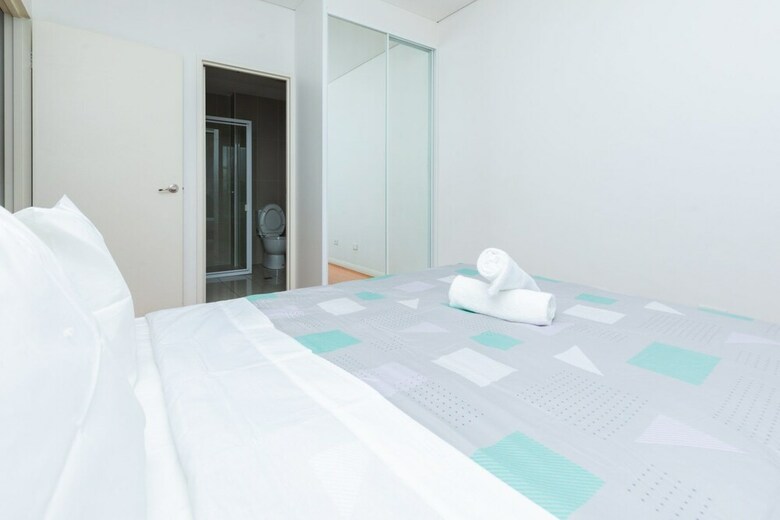 Apartamentos Spacious Two-storey Home
