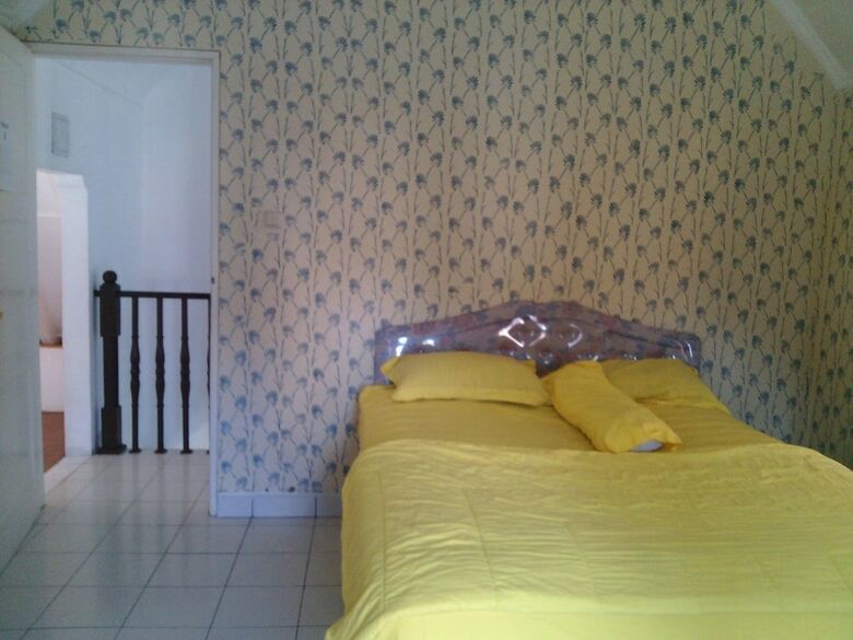 Villa Kota Bunga R