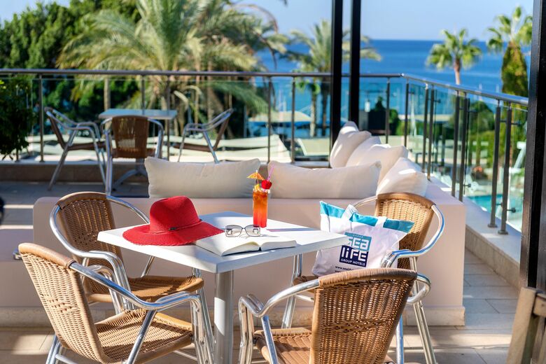 Hotel Aska Buket