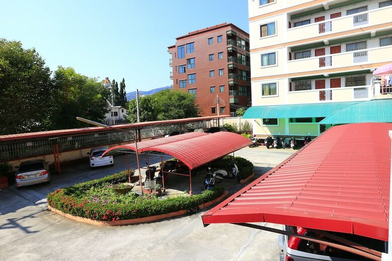 Hotel Baan Aranya