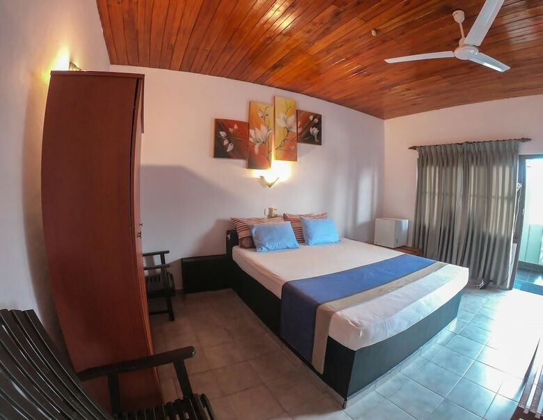 Hotel Apollo Hikkaduwa