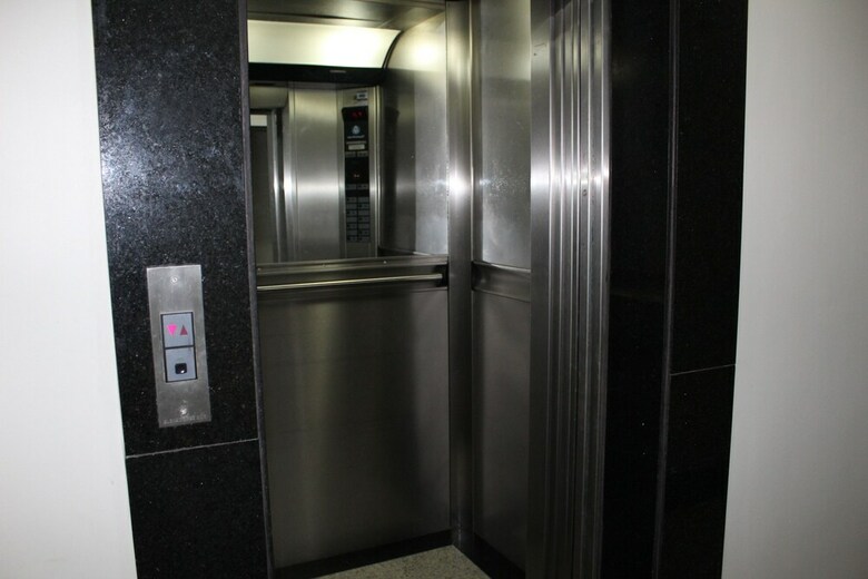 Apartamentos Confort�vel E Bem Localizado 3 Quartos
