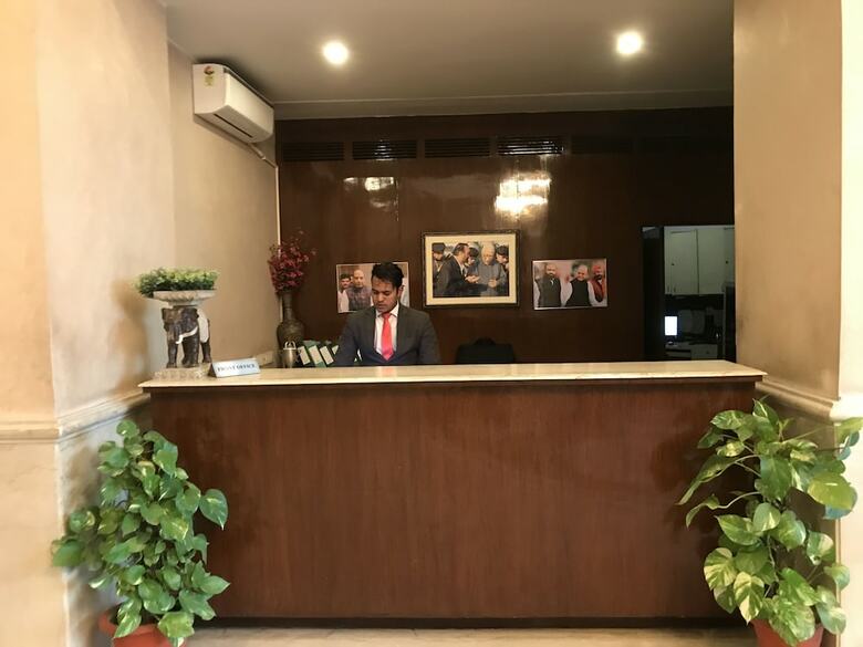 Claremont Kny Hotel