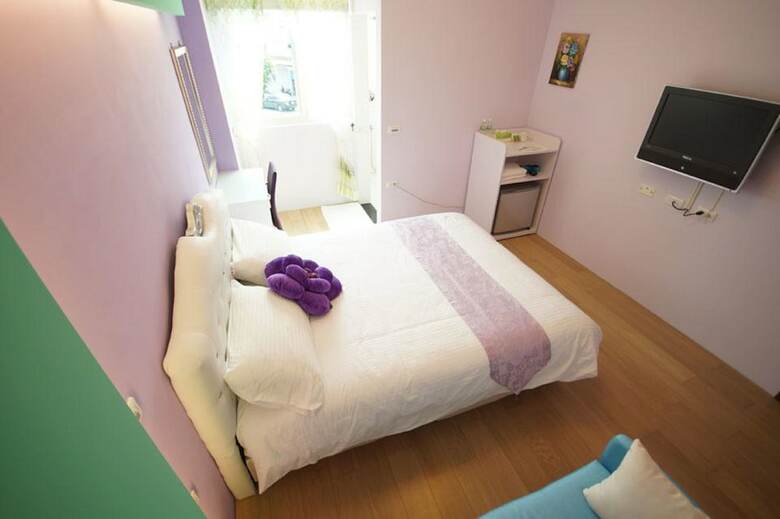 Man Lu B&B
