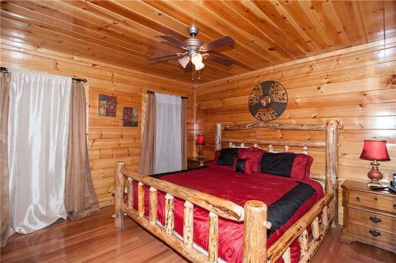 Love Shack - One Bedroom Cabin