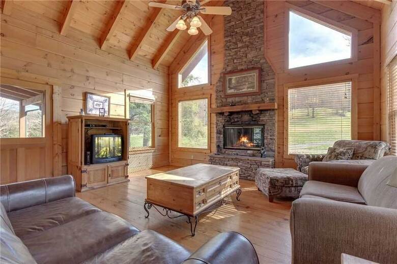 Spring View - Two Bedroom Cabin