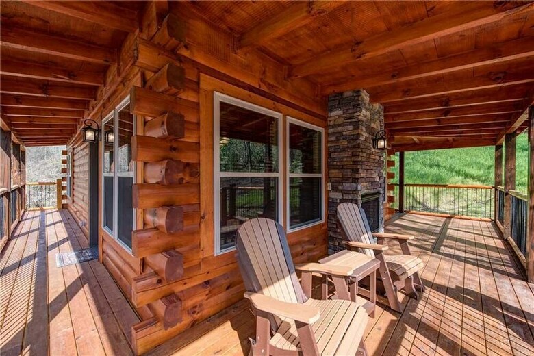 Woodland Escape - Three Bedroom Cabin
