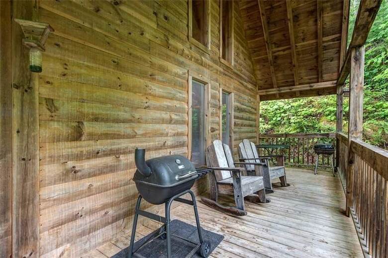 Whispering Secrets - One Bedroom Cabin