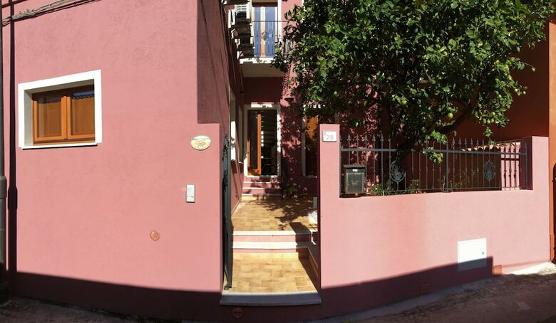 La Perla Del Sud B&B