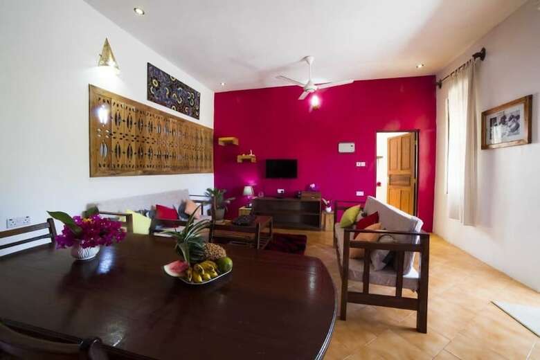 Hotel Barabara House