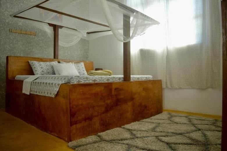 Hotel Barabara House