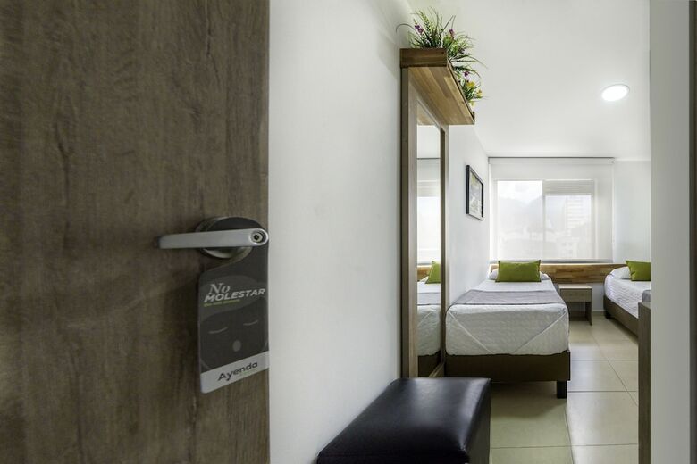 Hotel Ayenda 1027 Feria Real