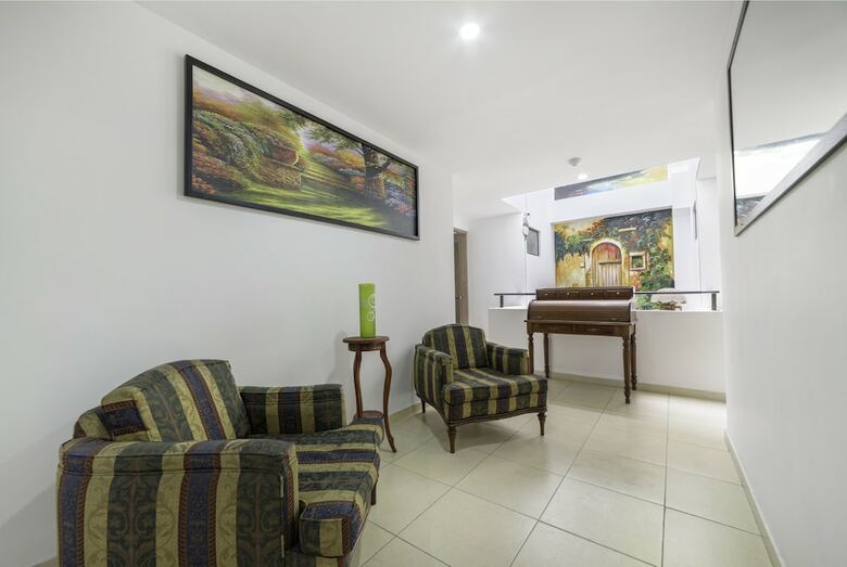 Hotel Ayenda 1027 Feria Real