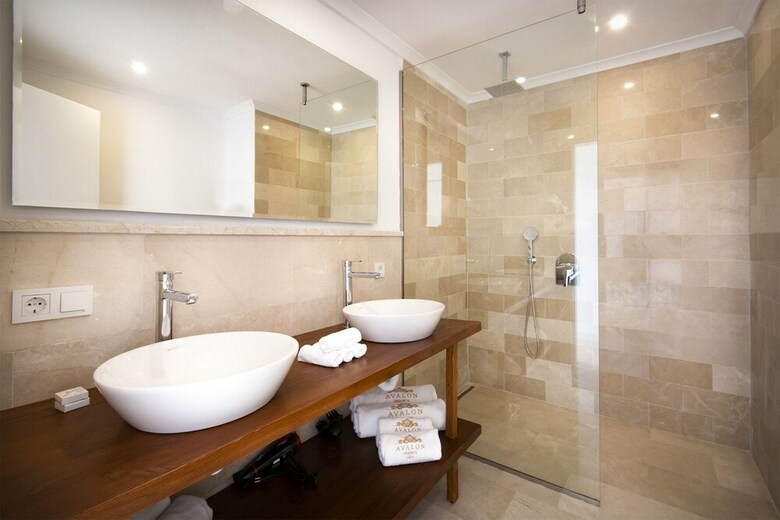 Highclere Hotel And Spa