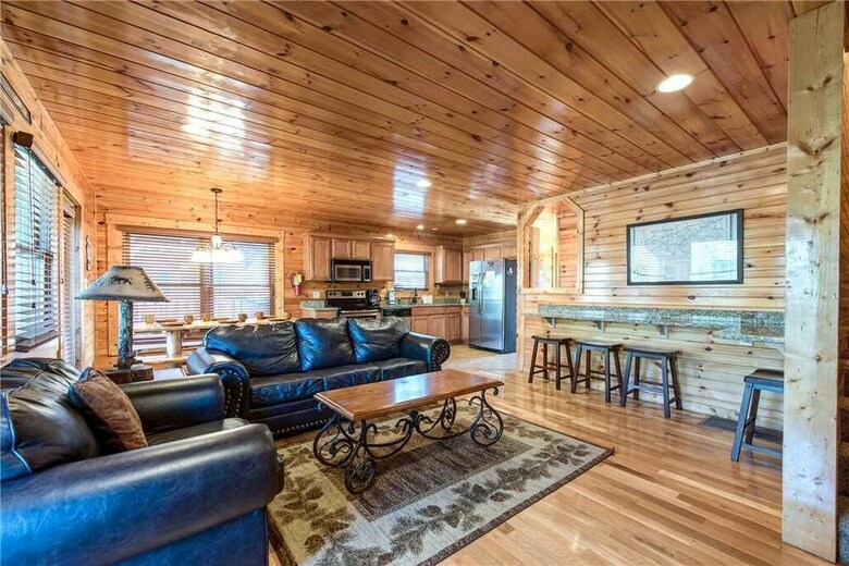 Day Dreamer - Four Bedroom Cabin
