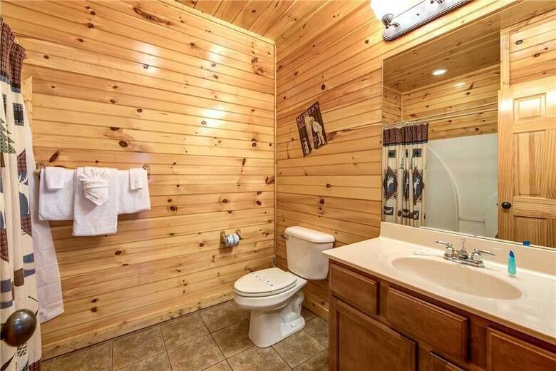 Day Dreamer - Four Bedroom Cabin