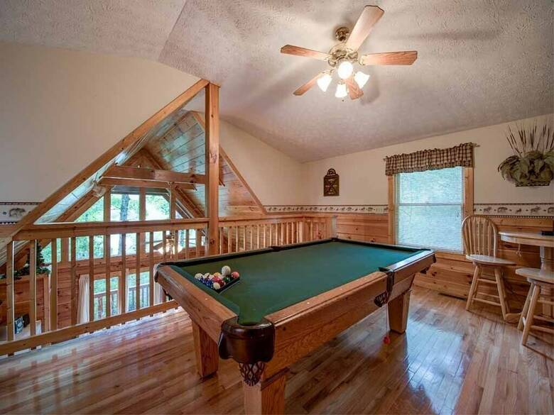 Cubs Cove - One Bedroom Cabin