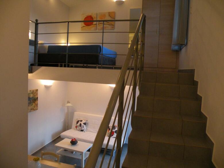 Zathea Apartments