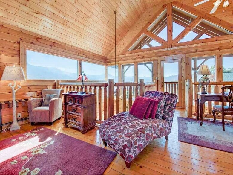 Favored By Fortune - Three Bedroom Cabin