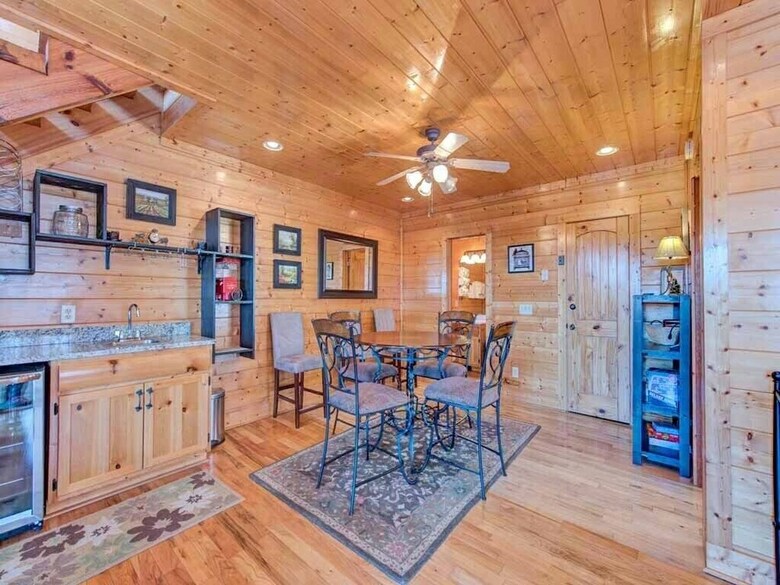Favored By Fortune - Three Bedroom Cabin